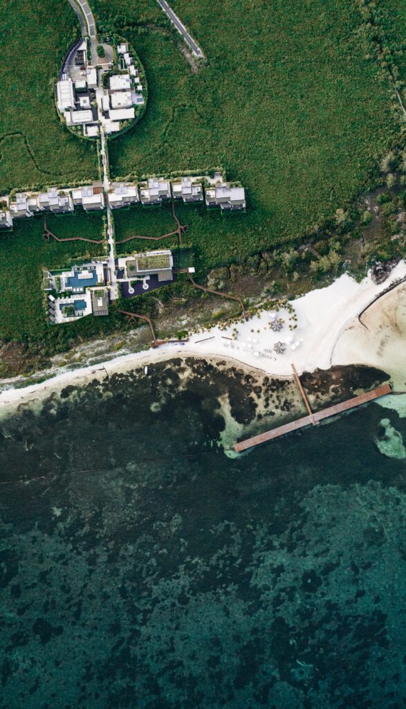Aerial photo of Etereo Auberge resort